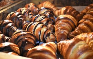 131353842_1586424601561496_5295954524914000763_n